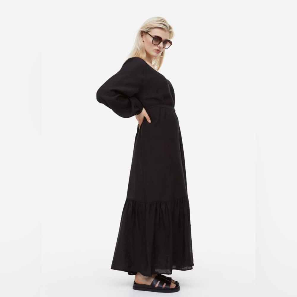 Cute, light, summer H&M black maxi dress with long sleeves.
